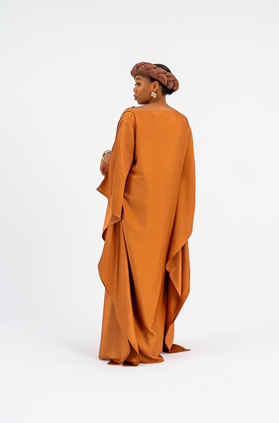 Akunna Bubu (Brown-Golden Silk Fabric)